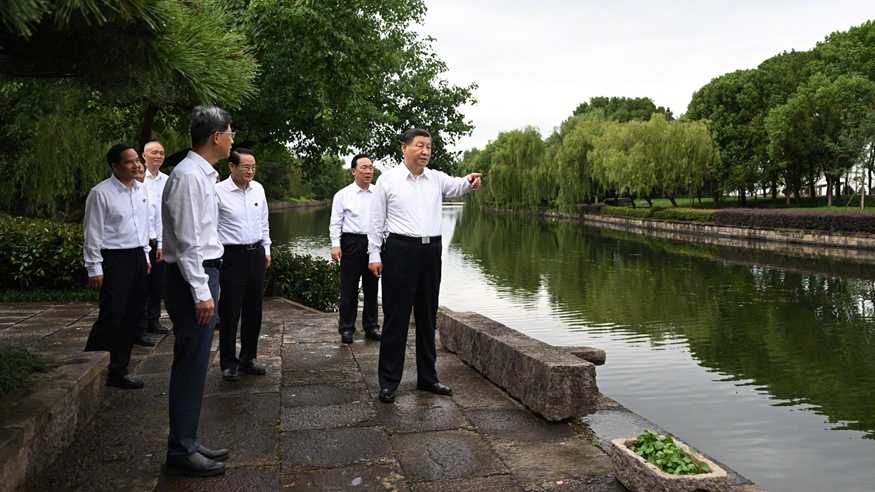 习近平在浙江绍兴市考察调研